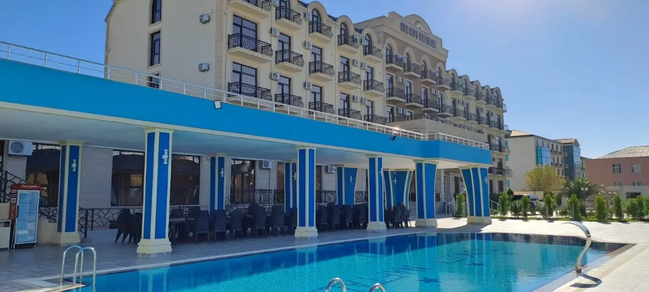 Sun City Hotel About 1