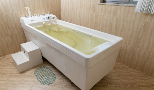 Йодобромные ванны в Нафталане