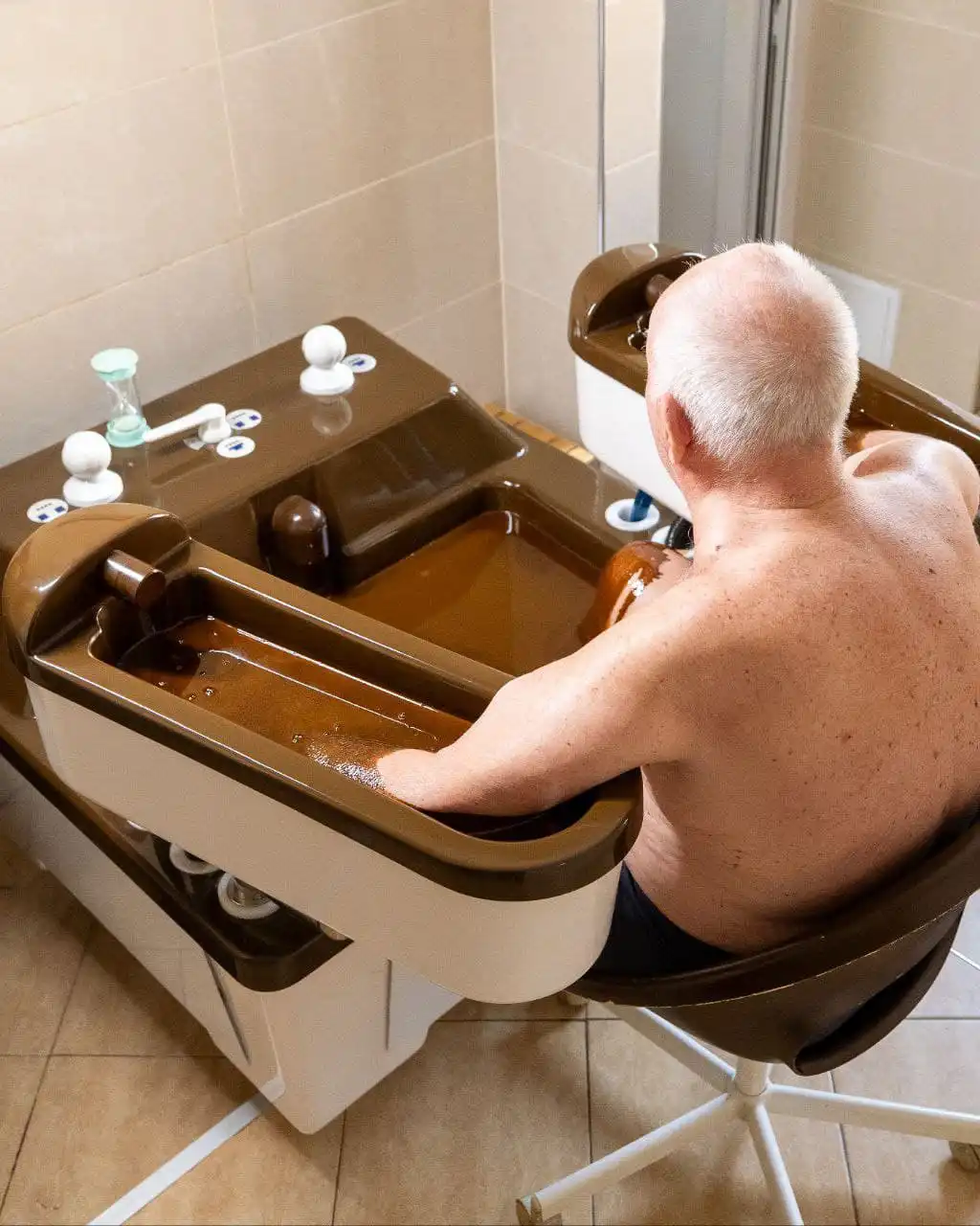 Лечение Артрит Артоз псориаз в нафталане Азербайджан